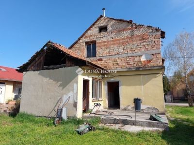 Eladó családi ház Maglód