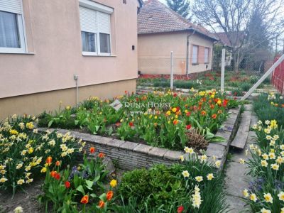Eladó családi ház Siófok