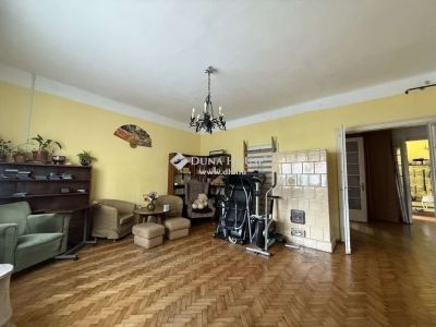 Eladó családi ház Budapest