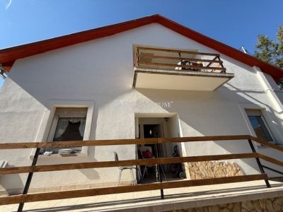 Eladó családi ház Vecsés