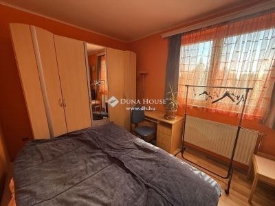 Eladó családi ház Budapest