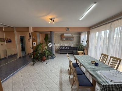 Eladó családi ház Budapest