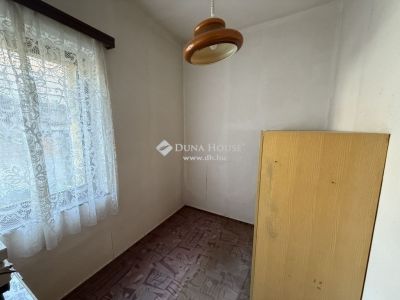 Eladó családi ház Budapest