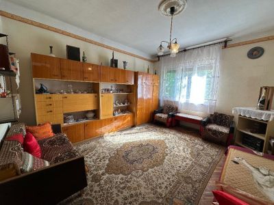 Eladó családi ház Nyírparasznya