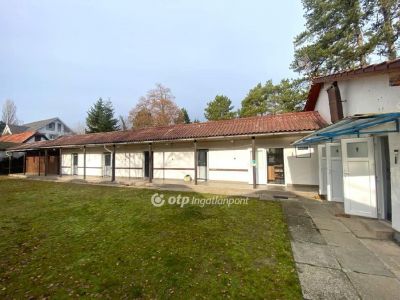 Eladó nyaraló Siófok