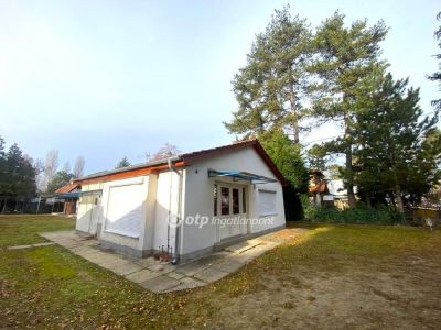 Eladó nyaraló Siófok