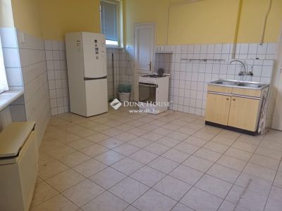 Eladó lakás Miskolc
