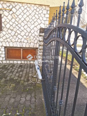 Eladó családi ház Miskolc