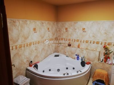 Eladó családi ház Miskolc