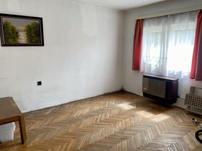 Eladó lakás Kerepes