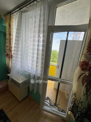 Eladó lakás Tiszafüred