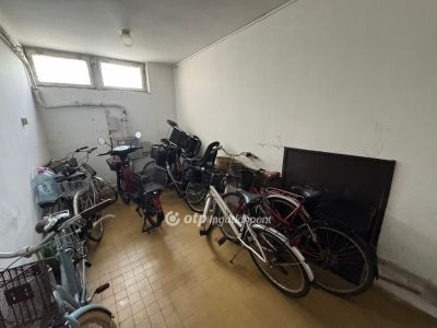 Eladó lakás Tiszafüred