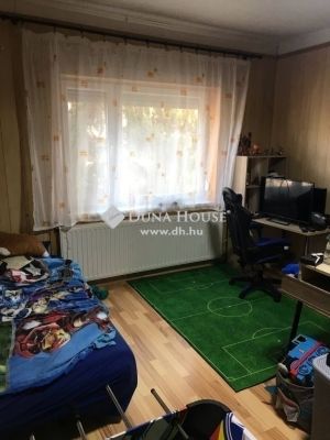 Eladó családi ház Pécs