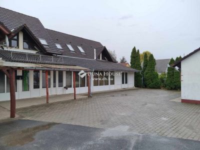 Eladó családi ház Szentlőrinc