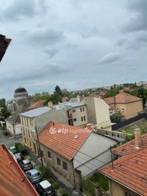 Eladó lakás Gyöngyös