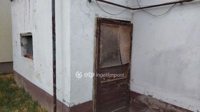 Eladó családi ház Szentes