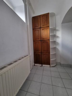 Eladó lakás Devecser