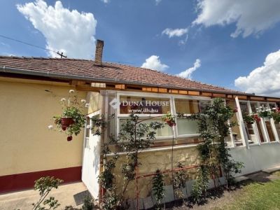Eladó családi ház Monor