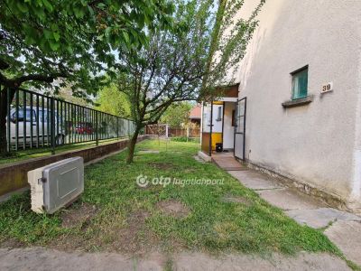 Eladó családi ház Balatonkenese Balatonakarattya