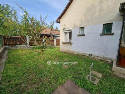 Eladó családi ház Balatonkenese Balatonakarattya