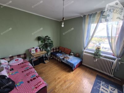 Eladó lakás Kecskemét