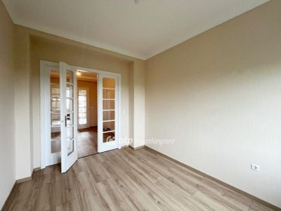 Eladó iroda lakásban Budapest