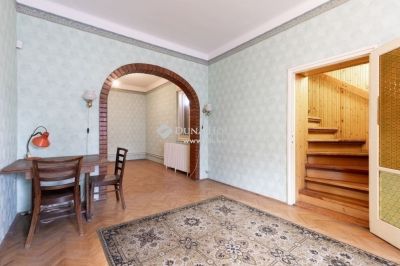 Eladó családi ház Budapest