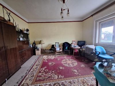 Eladó családi ház Biharnagybajom