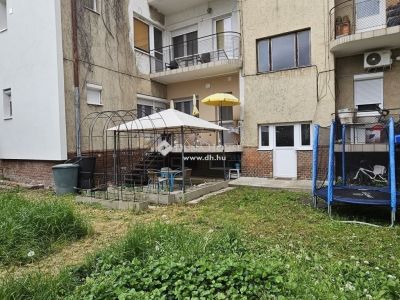 Eladó lakás Pécs