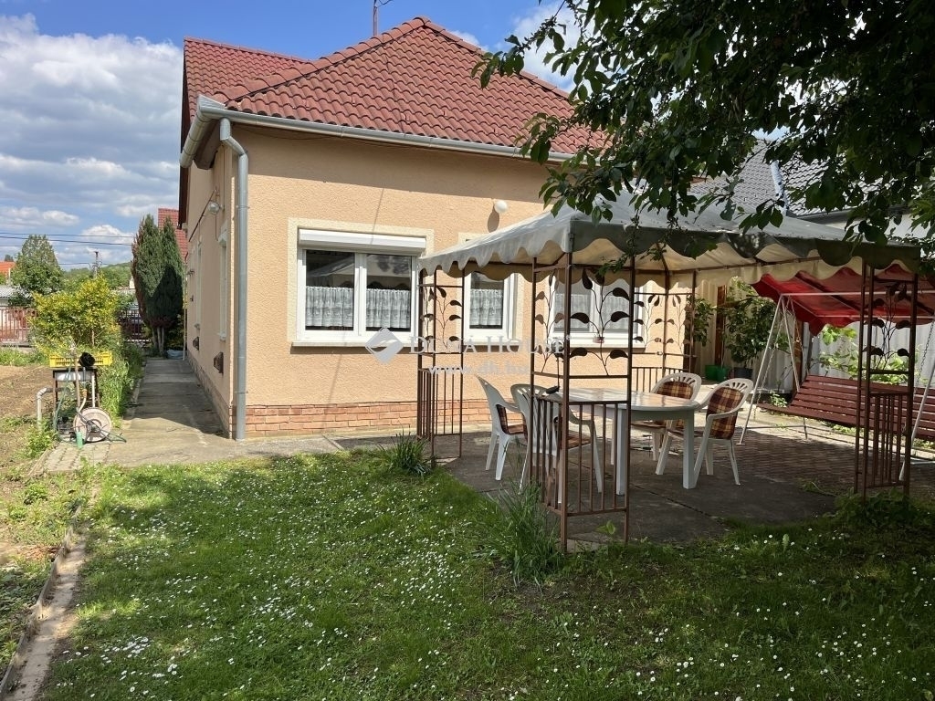 Eladó ikerház Hidas