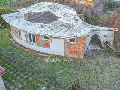 Eladó családi ház Velence