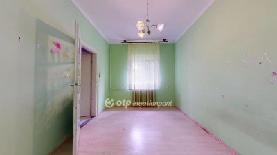 Eladó családi ház Sály