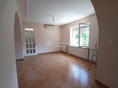 Eladó családi ház Kecskemét