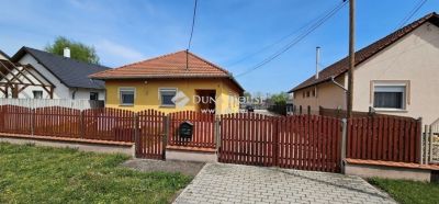 Eladó családi ház Tápiószecső