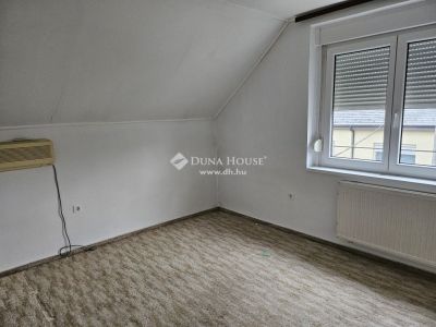 Eladó családi ház Budapest