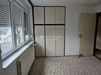 Eladó családi ház Budapest