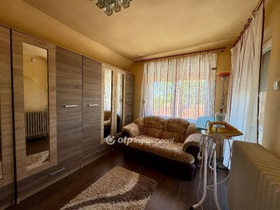 Eladó családi ház Debrecen