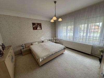 Eladó családi ház Albertirsa