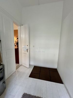 Eladó lakás Budapest