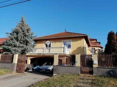 Eladó családi ház Tatabánya