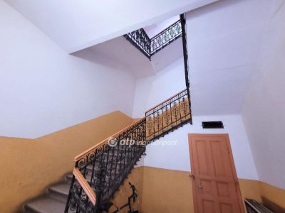 Eladó lakás Budapest
