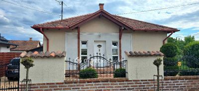 Eladó családi ház Debrecen