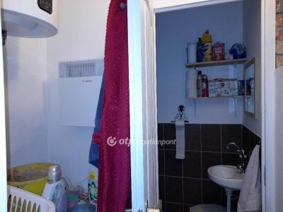 Eladó családi ház Szeged