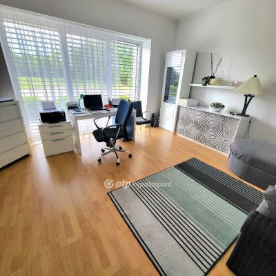 Eladó családi ház Debrecen