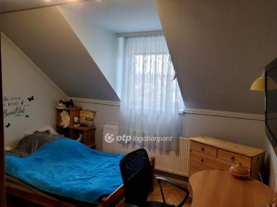 Eladó családi ház Debrecen