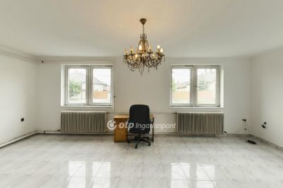 Eladó családi ház Nagykőrös