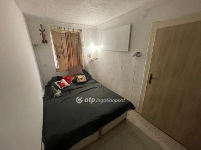 Eladó családi ház Debrecen