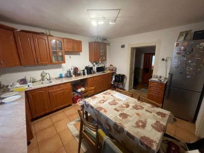 Eladó családi ház Debrecen
