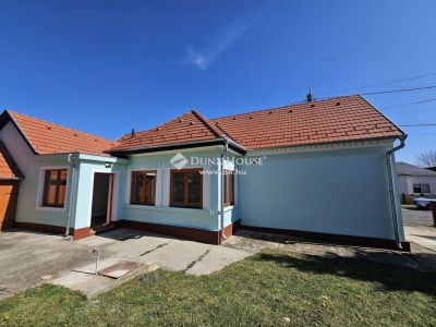 Eladó családi ház Zalakaros
