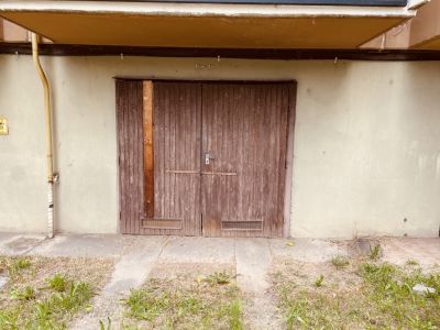 Eladó egyedi garázs Dabas